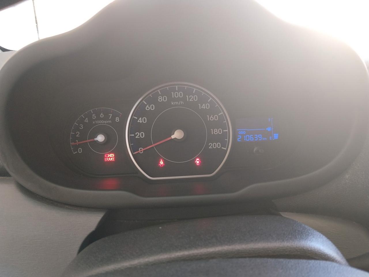 Hyundai i10 1.1 bnz/ GPL 2011 CON GARANZIA