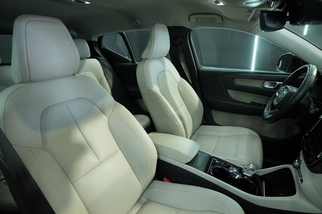VOLVO XC40 2.0 150 CV D3 GEARTRONIC INCRIPTION