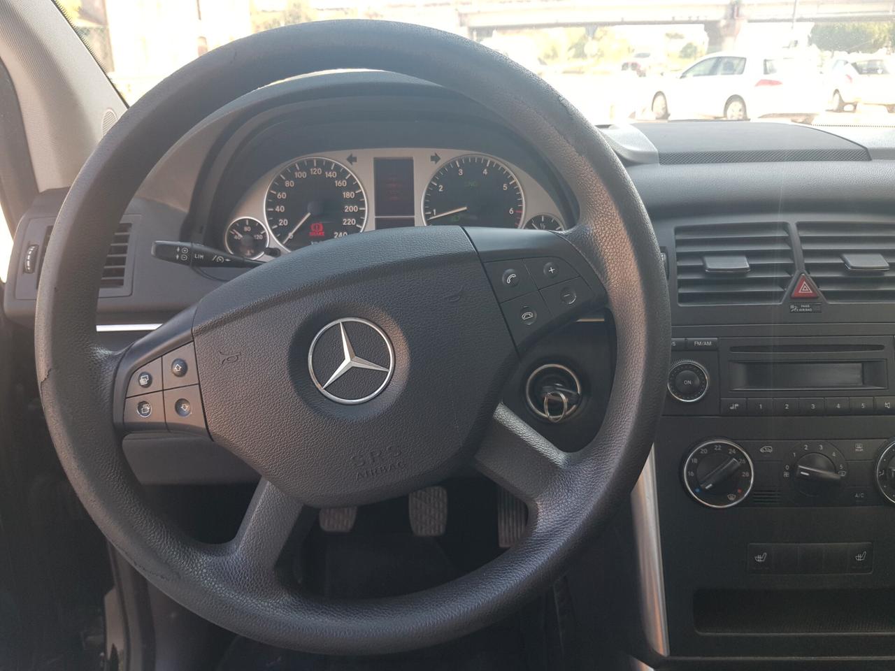 Mercedes-benz B 170 NGT BlueEFFICIENCY