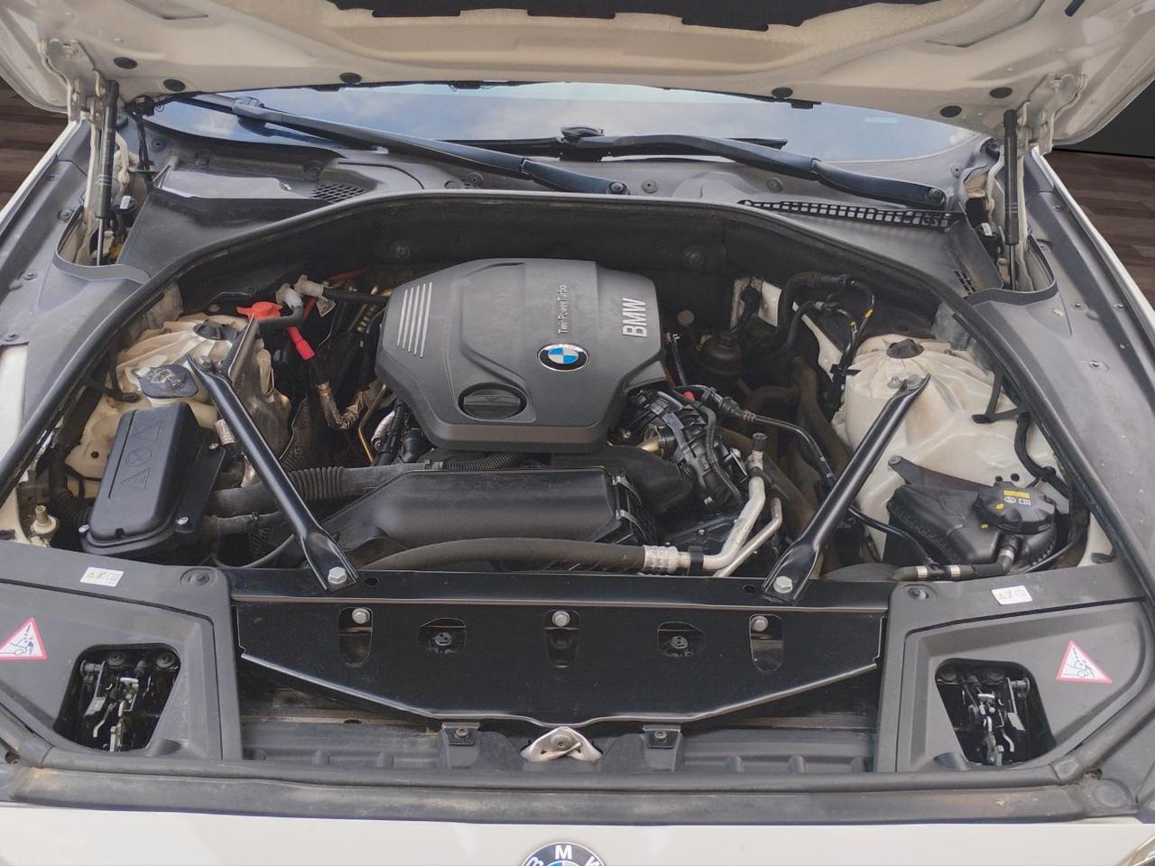 BMW 520 d Touring Luxury 190cv.TELECAMERA.PELLE.NAVI.LED