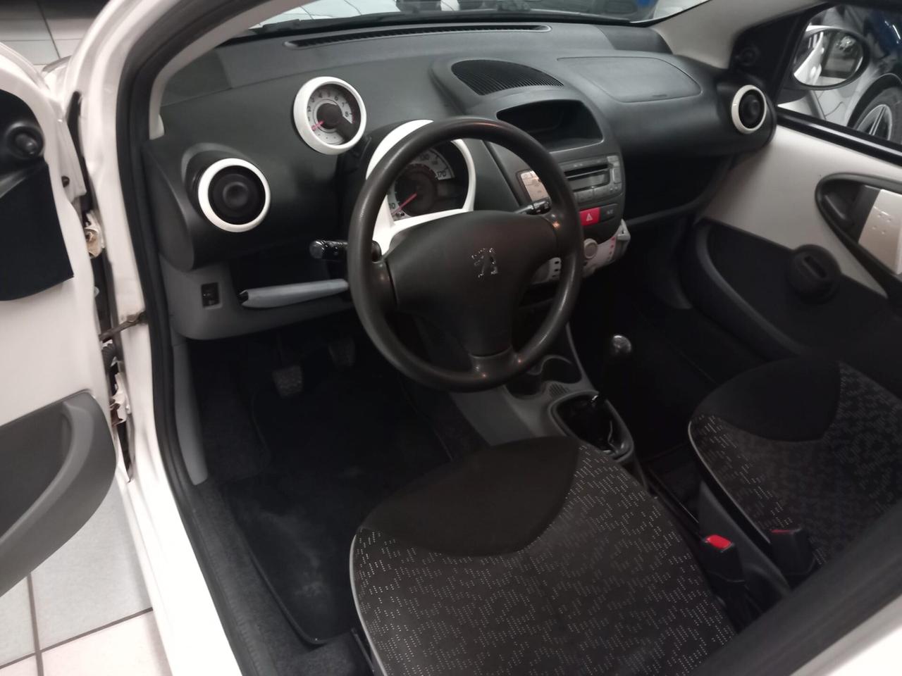 Peugeot 107 1.0 68CV 5p. Access