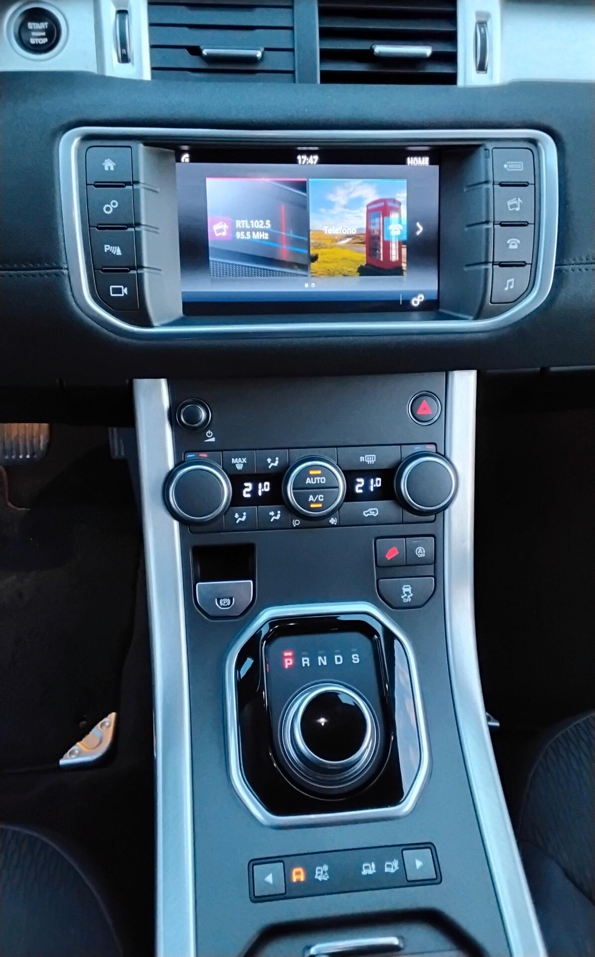 Land Rover Range Evoque 2.0 TD4 180 CV 5p. Pure