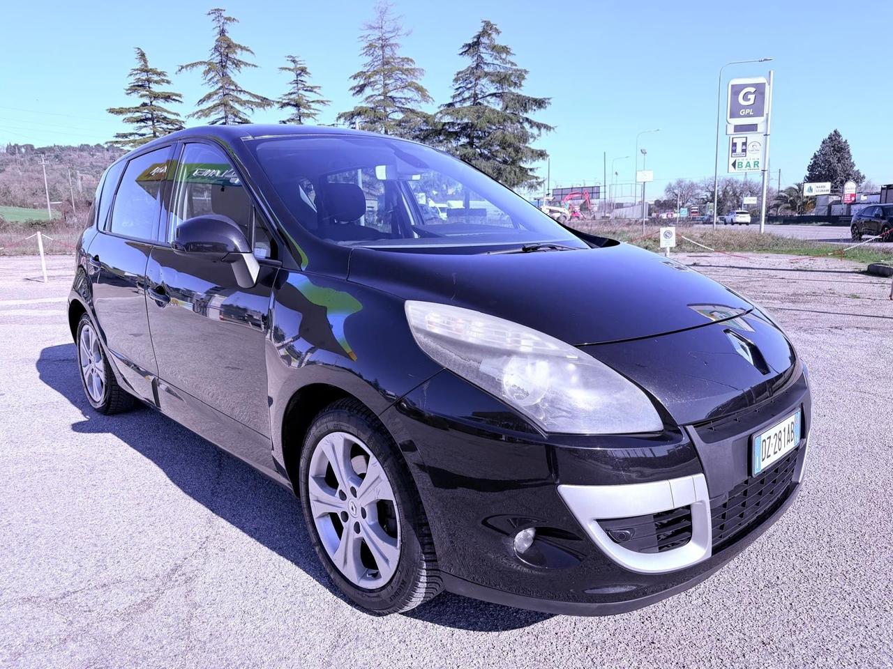 Renault Scenic Scénic X-Mod 1.6 GPL Dynamique