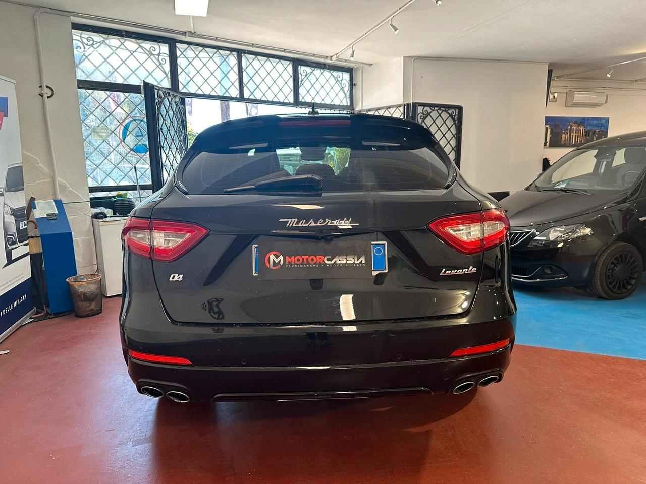 Maserati Levante V6 Diesel 275 CV AWD Gransport