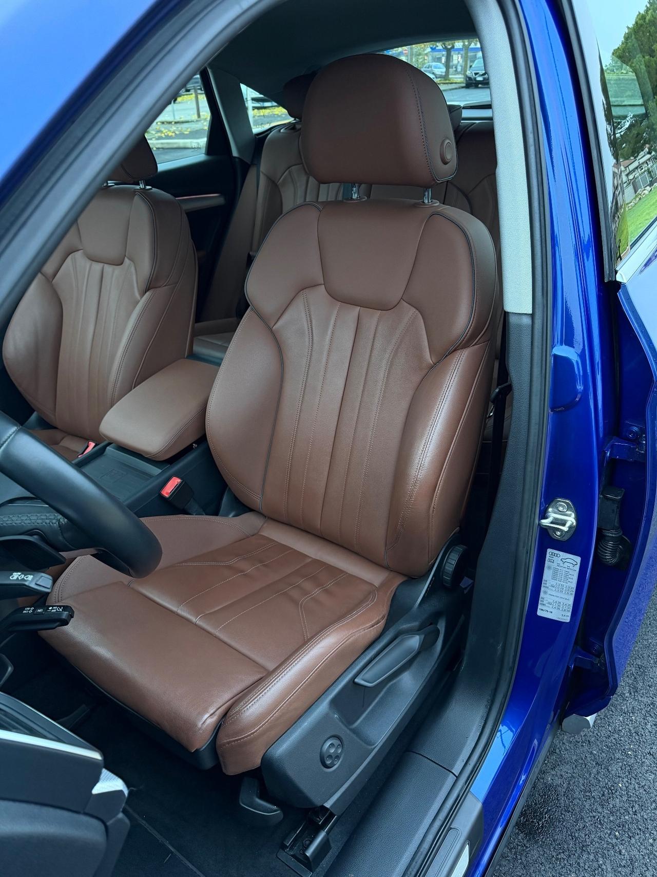 Audi Q5 Sportback 40 2.0 Tdi 204CV SLINE quattro