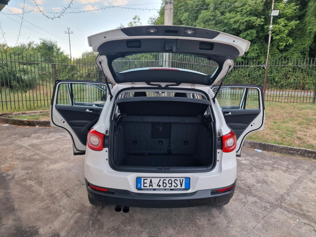 Volkswagen Tiguan 2.0 TDI DPF 4MOTION "159.000 km*