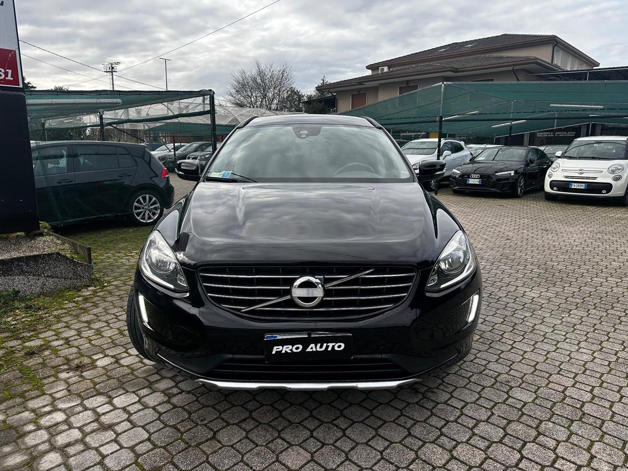 Volvo XC 60 XC60 D4 R-design Momentum EURO6