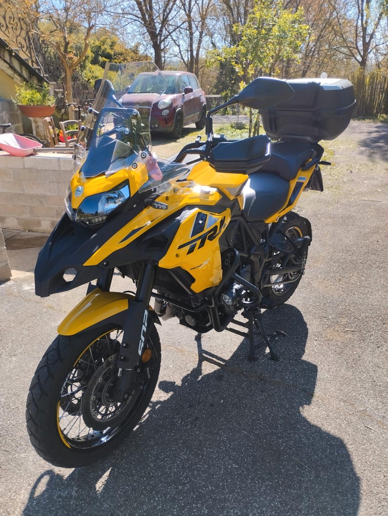 Benelli TRK 502