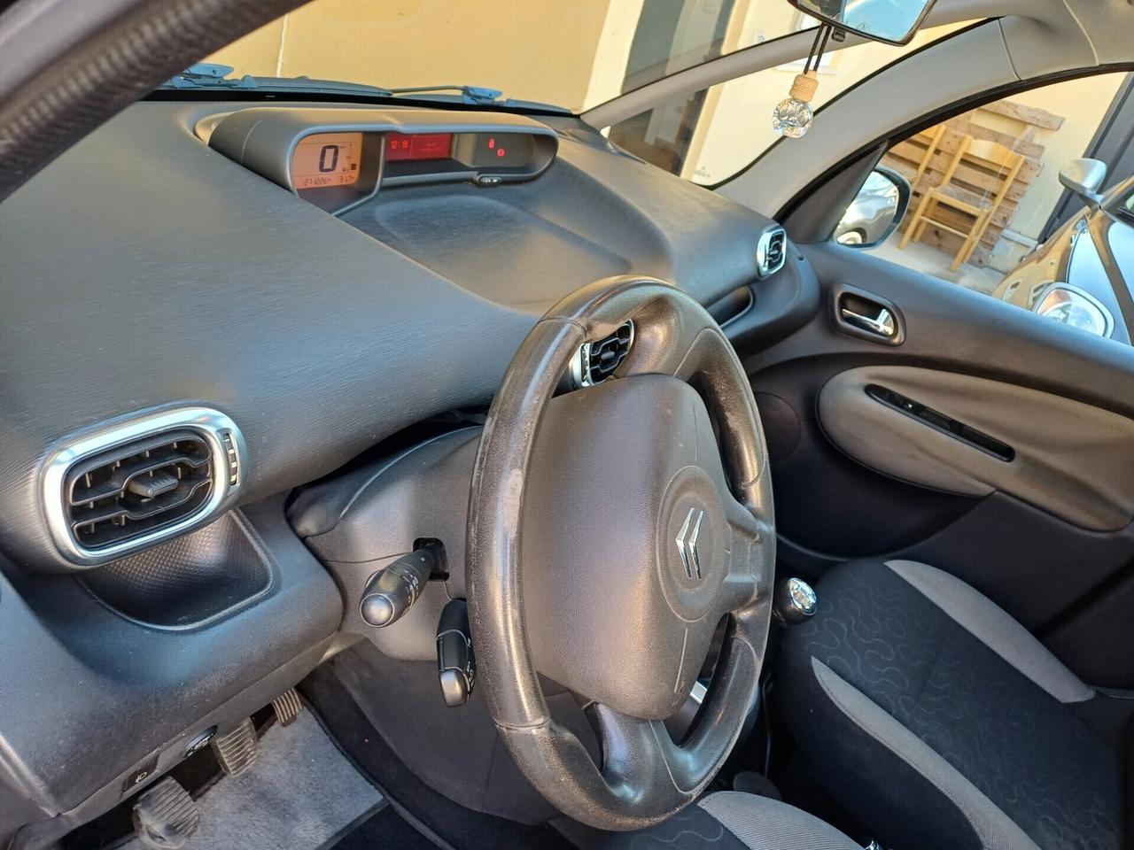 Citroen C3 Picasso 1.4 VTi 95 GPL (ADATTA NEOPATENTATI)