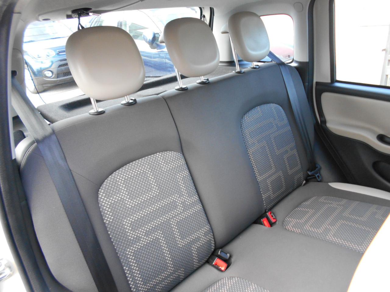 Fiat Panda 0.9 TwinAir Turbo Natural Power Lounge