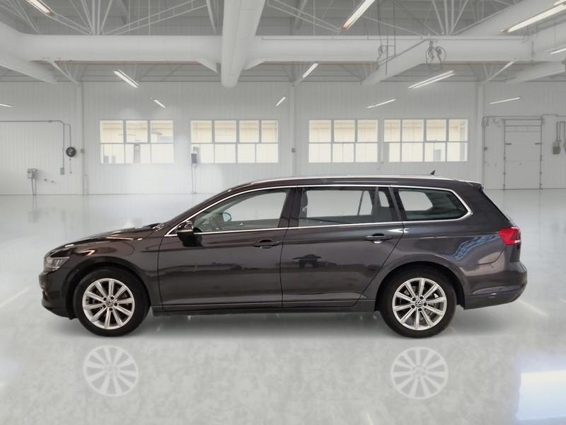 VOLKSWAGEN PASSAT VARIANT 2.0 TDI SCR EVO 110kW Business BMT DSG
