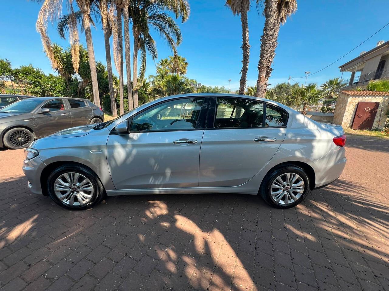 Fiat Tipo 1.6 Mjt 4 porte Easy
