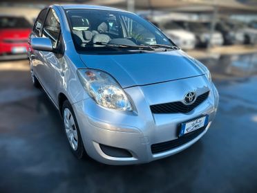 Toyota Yaris 1.4 D-4D 5 porte Sol