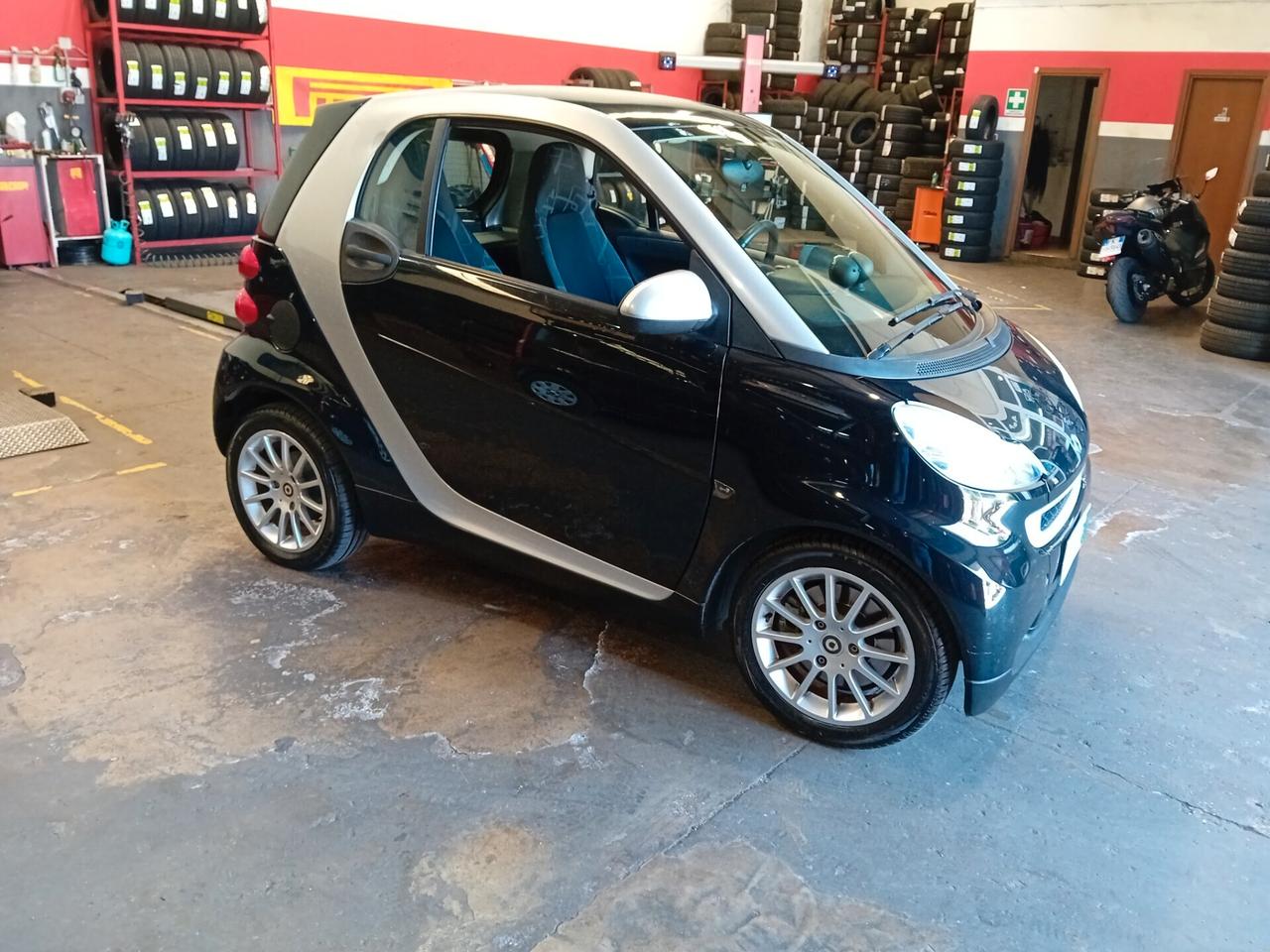 Smart ForTwo 1000 52 kW coupé passion