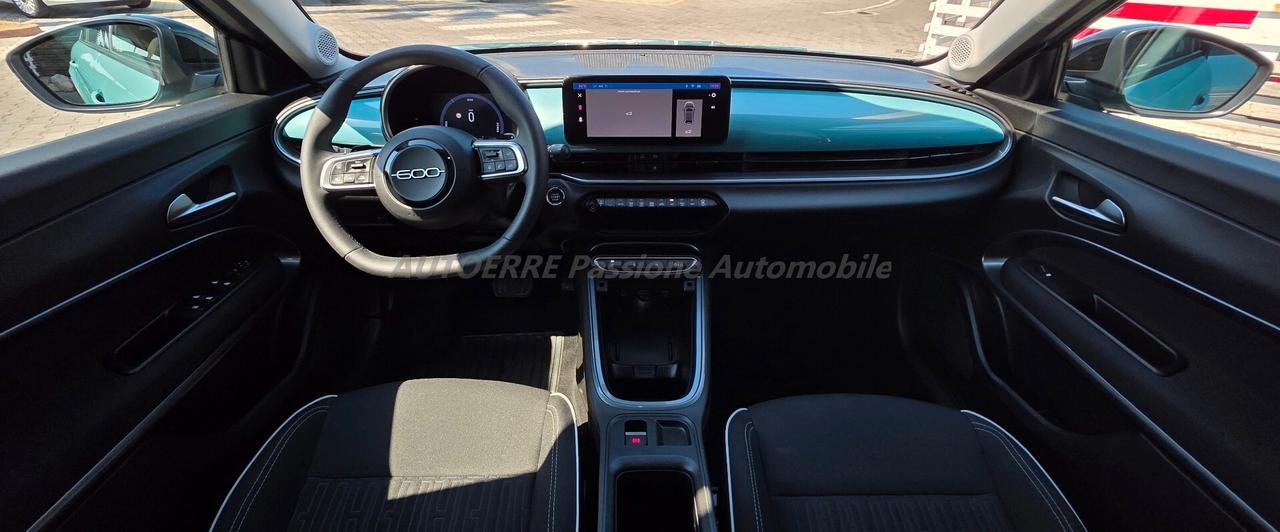 Fiat 600 Hybrid 145 CV DCT MHEV La Prima