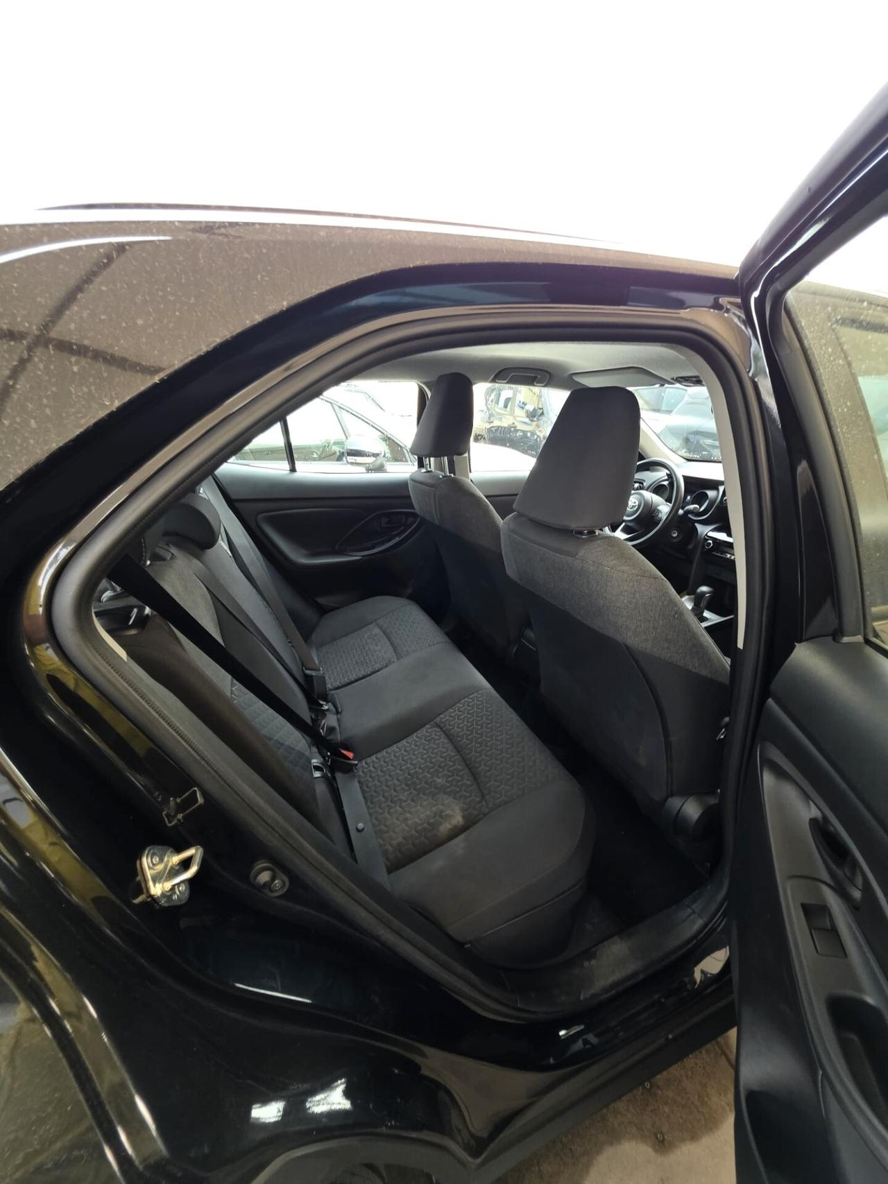 Toyota Yaris Cross 1.5 Hybrid 5p. E-CVT Business