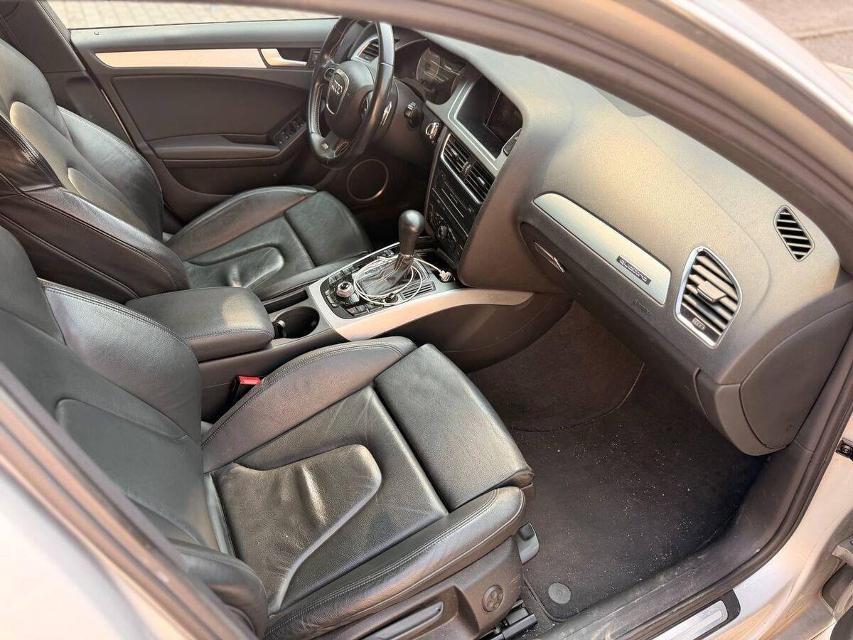 Audi A4 IV 2007 Avant S4 3.0 V6 tfsi quattro s-tronic