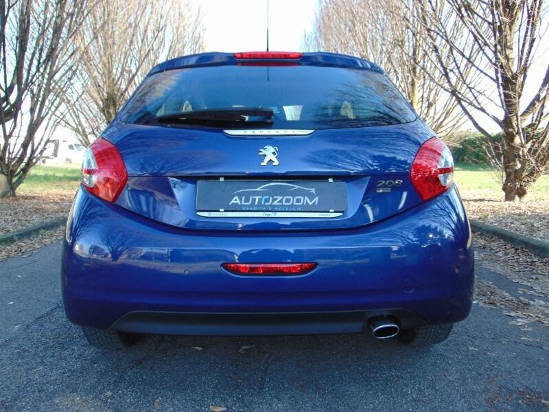 PEUGEOT 208 1° serie 1.6 e-HDi 92 CV Stop&Star...