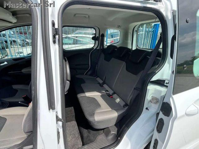 FORD Tourneo Courier 1.5 tdci 75cv PLUS Autovettura 5 posti - GD978TJ