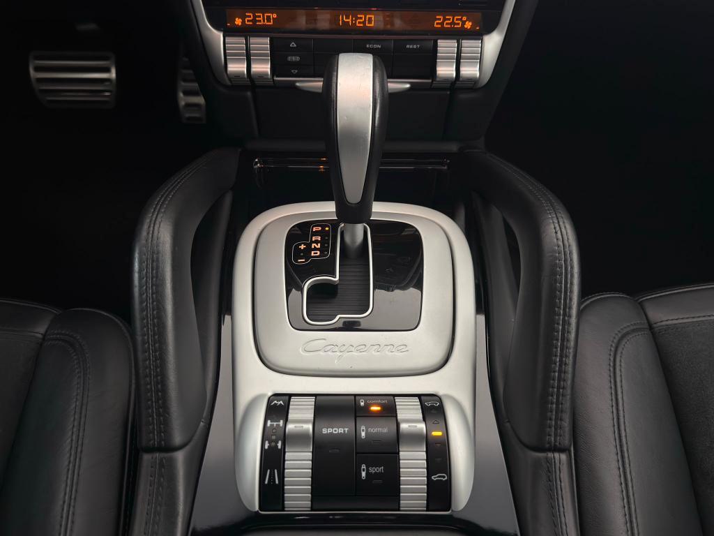 Porsche Cayenne 4.8 GTS