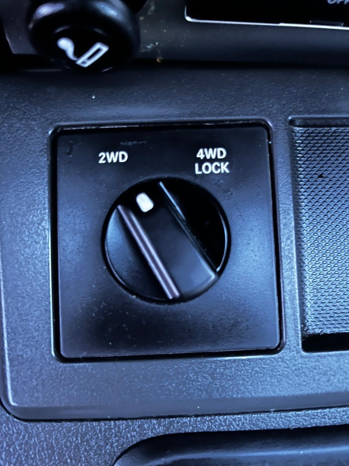 Dodge Nitro 2.8 CRD SE 4WD
