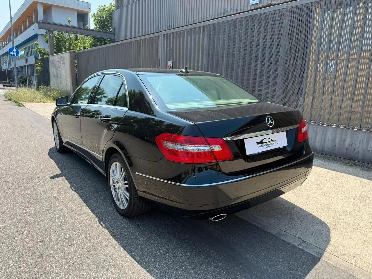 Mercedes-benz E 350 E 350 CGI BlueEFFICIENCY Avantgarde AMG