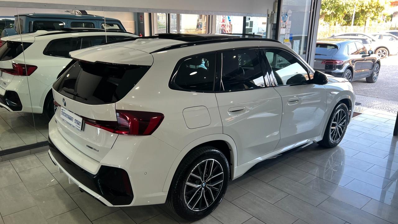 BMW X1 2.0 M SPORT TETTOAPRIBILE UFF ITALIA