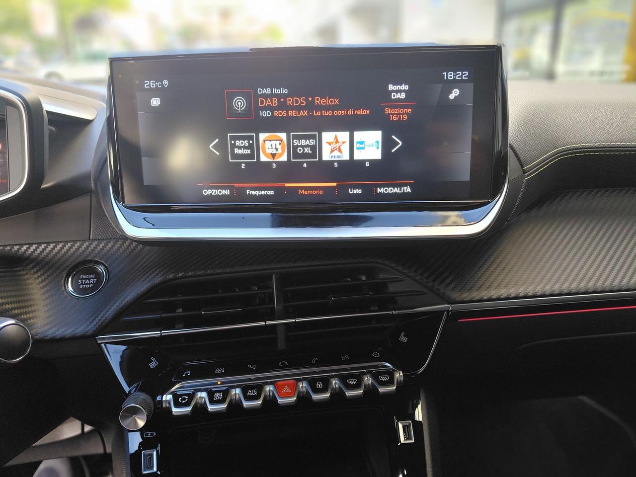 Peugeot 2008 GT Pack 1.5 Blue HDI 130 #6664