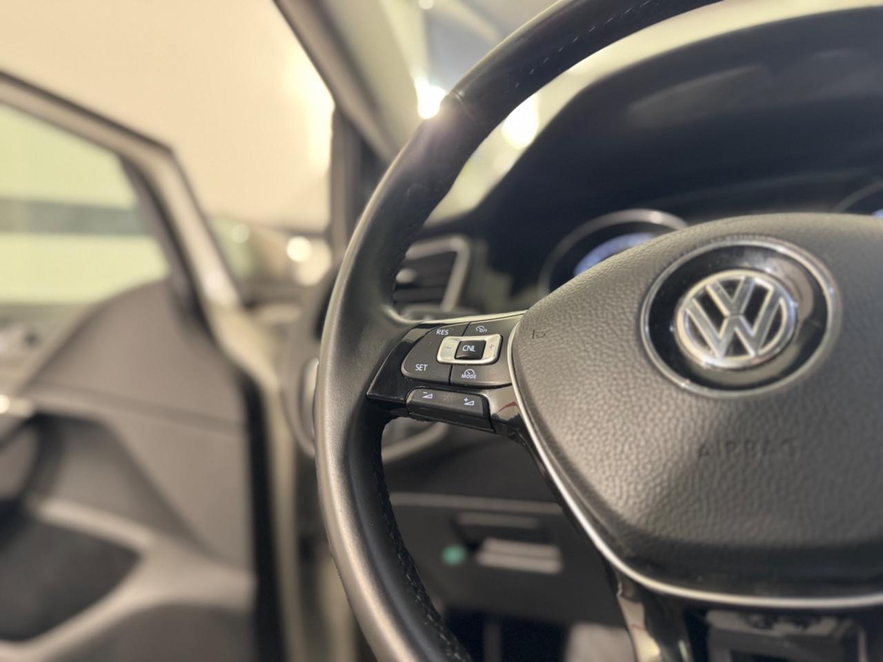 Volkswagen Golf 1.6 TDI 5p. Highline BlueMotion Technology