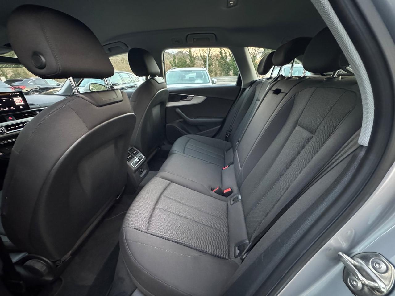 Audi A4 Avant 35 TDI/163 CV S tronic Advanced