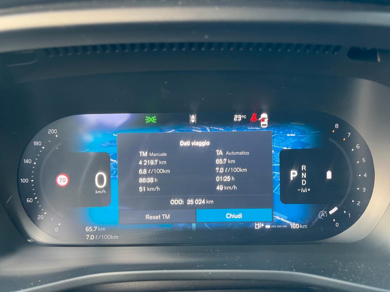 Volvo XC40 B3 automatico Plus Dark