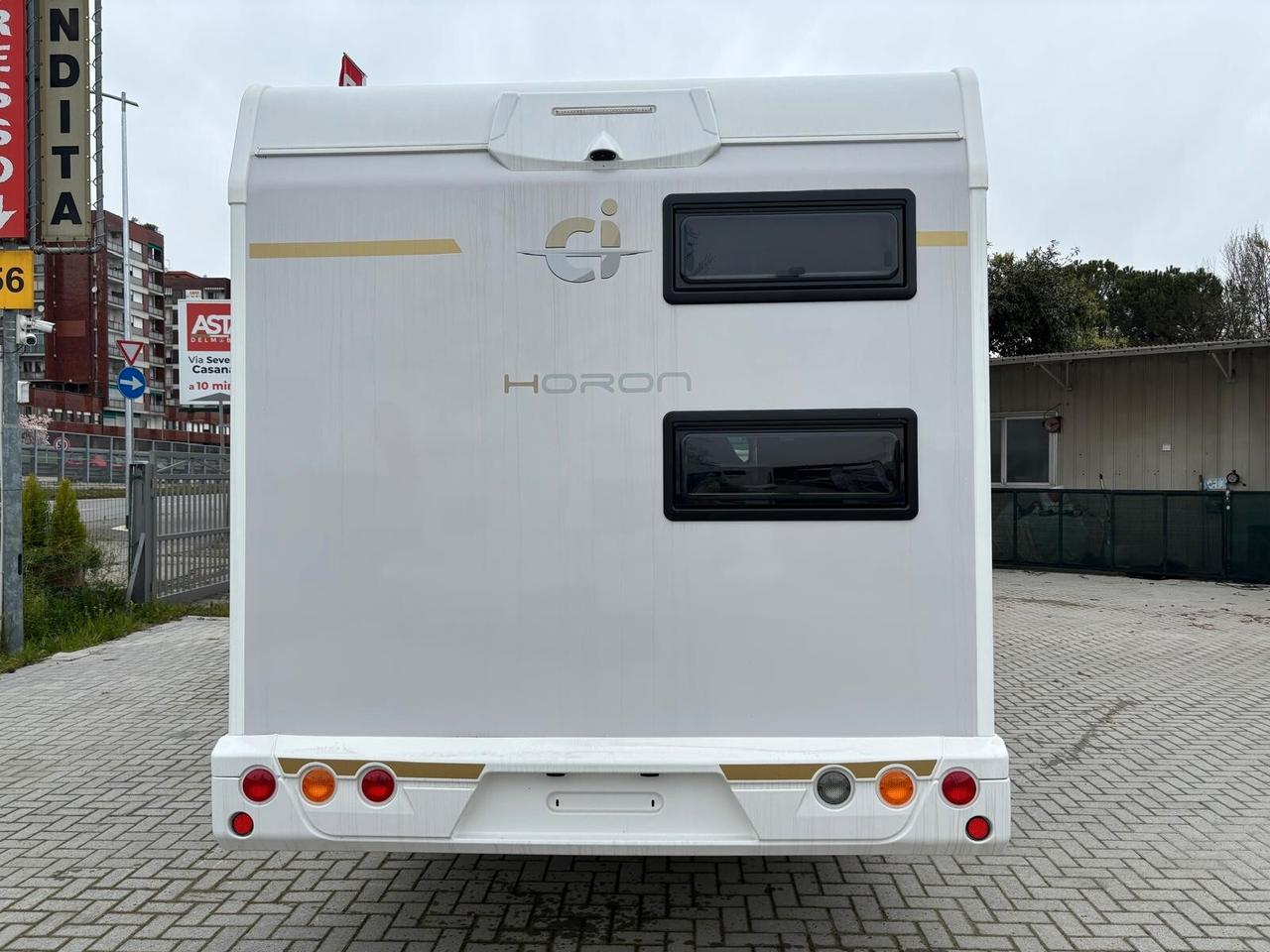 Ci International Horon 77 camper