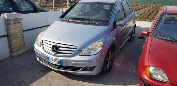 MERCEDES Classe B B 200 CDI Chrome