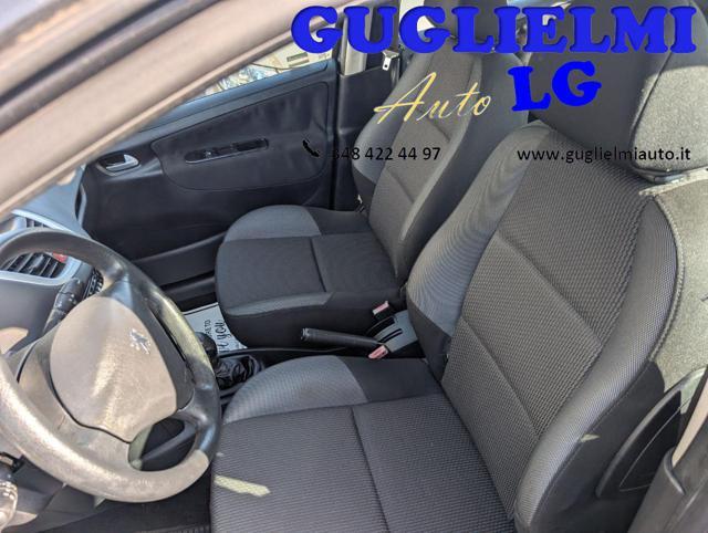 PEUGEOT 207 1.4 8V 75CV 5p. X Line