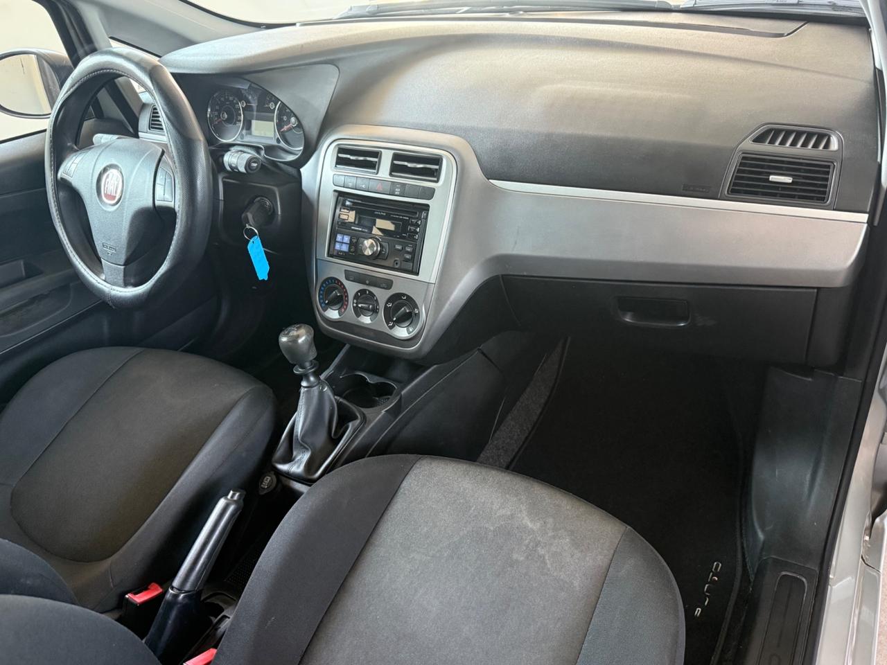 Fiat Punto 1.2 8V 5 porte Lounge ok neopatentati