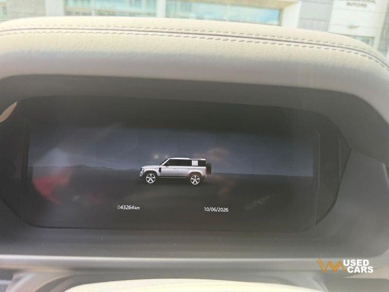 Land Rover Defender 3.0 D6 200 110 S AWD auto. AUTOCARRO N1