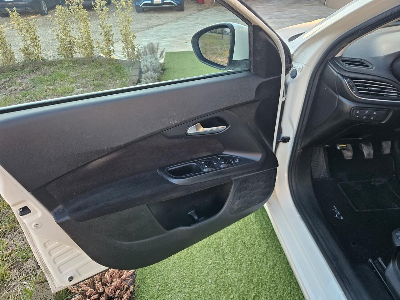 Fiat Tipo 1.6 Mjt S&S 5 porte Lounge