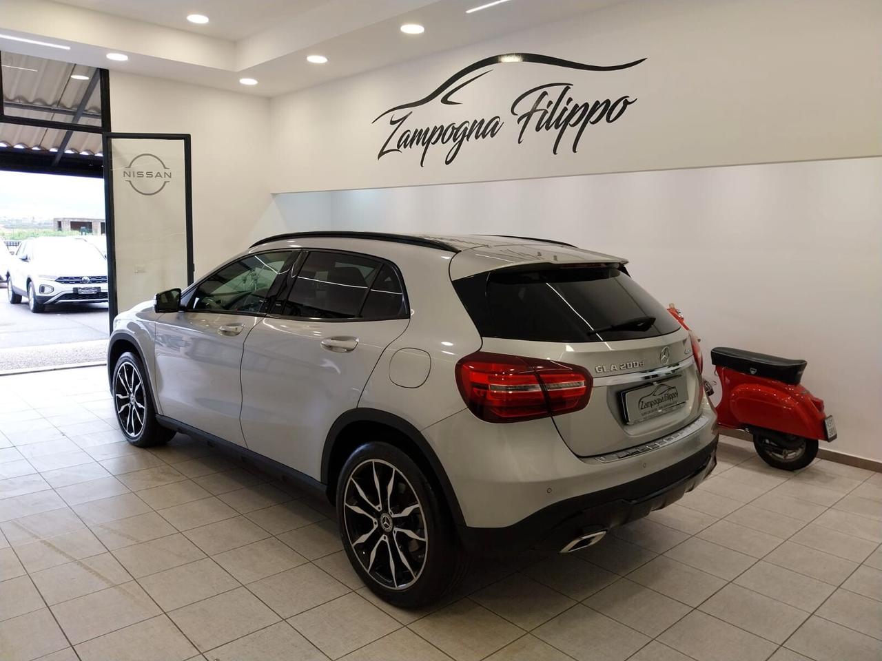 Mercedes GLA 200d 4Matic Premium 2017