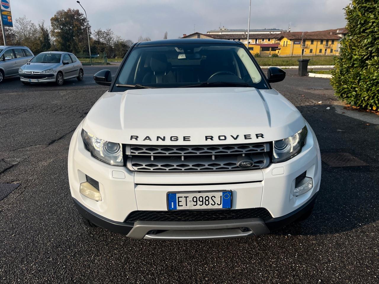 Land Rover Range Evoque 2.2 4X4 TD4 5p. Pure Tech Pack Launch Edition