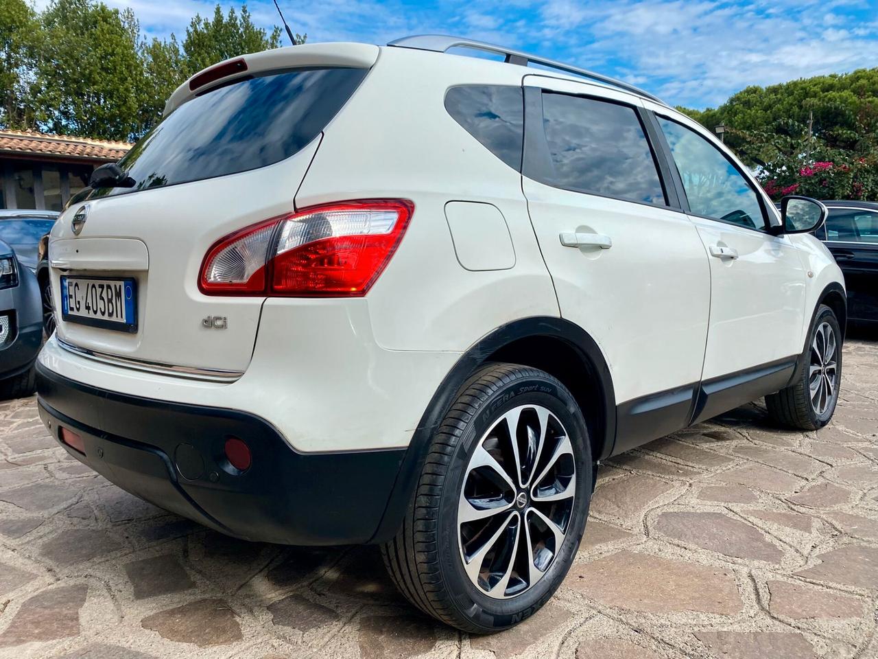 Nissan Qashqai 2.0 dCi Tekna AUTOMATICA -TAGLIANDATA