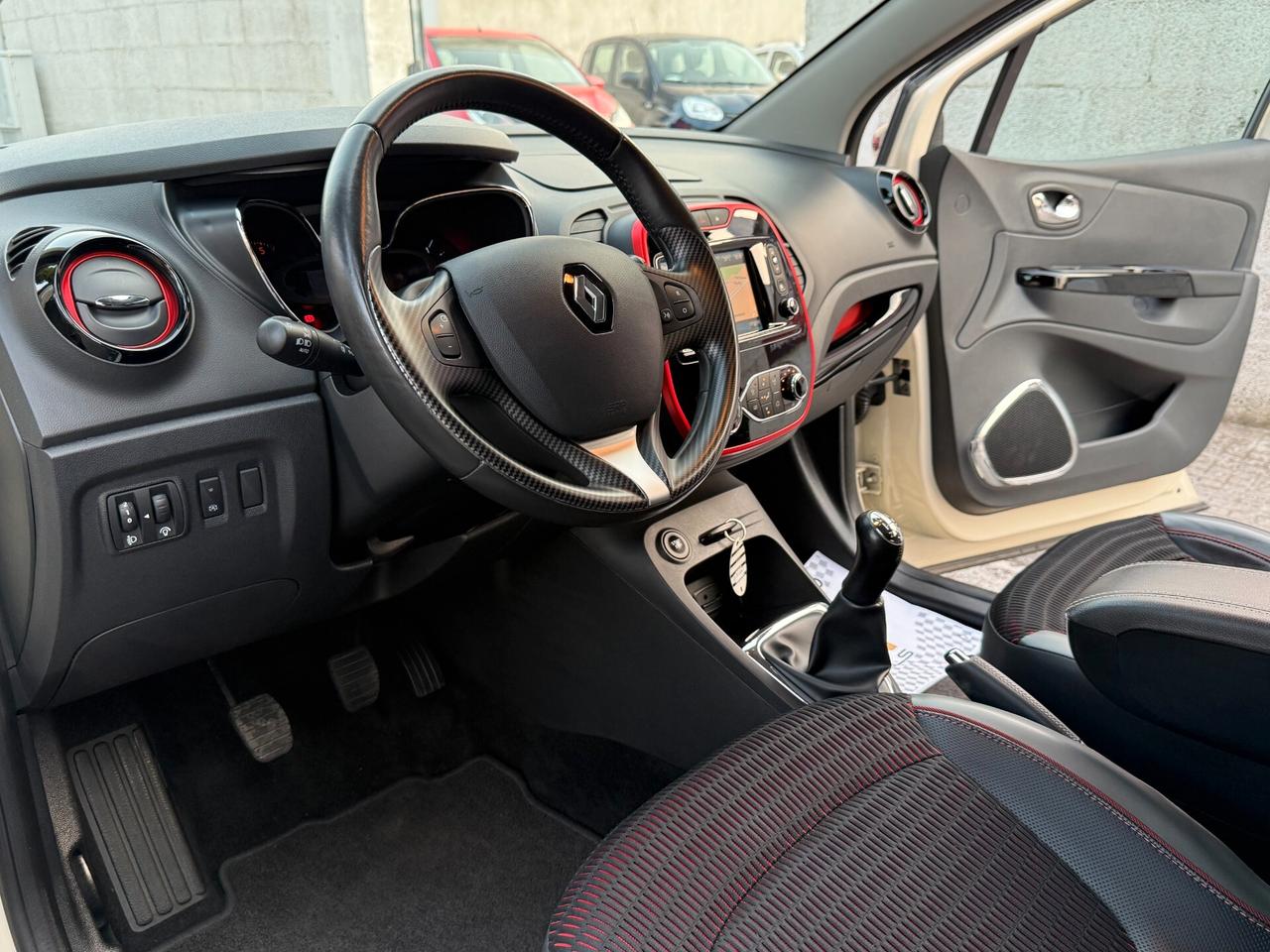 Renault Captur 1.5 dCi Hypnotic *KM 79.000 - 2017