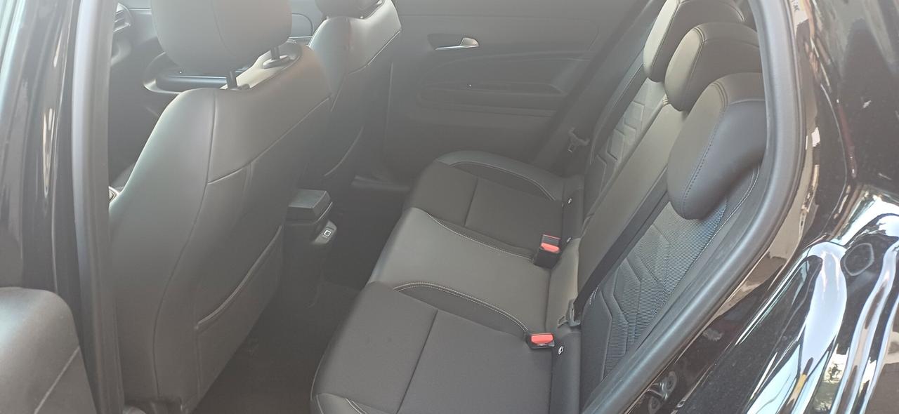 Jeep Avenger 1.2 Turbo 100 CV Altitude