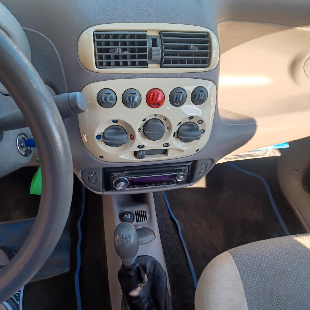 85318km FIAT 600 1.1 PERFETTA