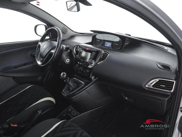 LANCIA Y 1.2 69 CV 5 porte Gold