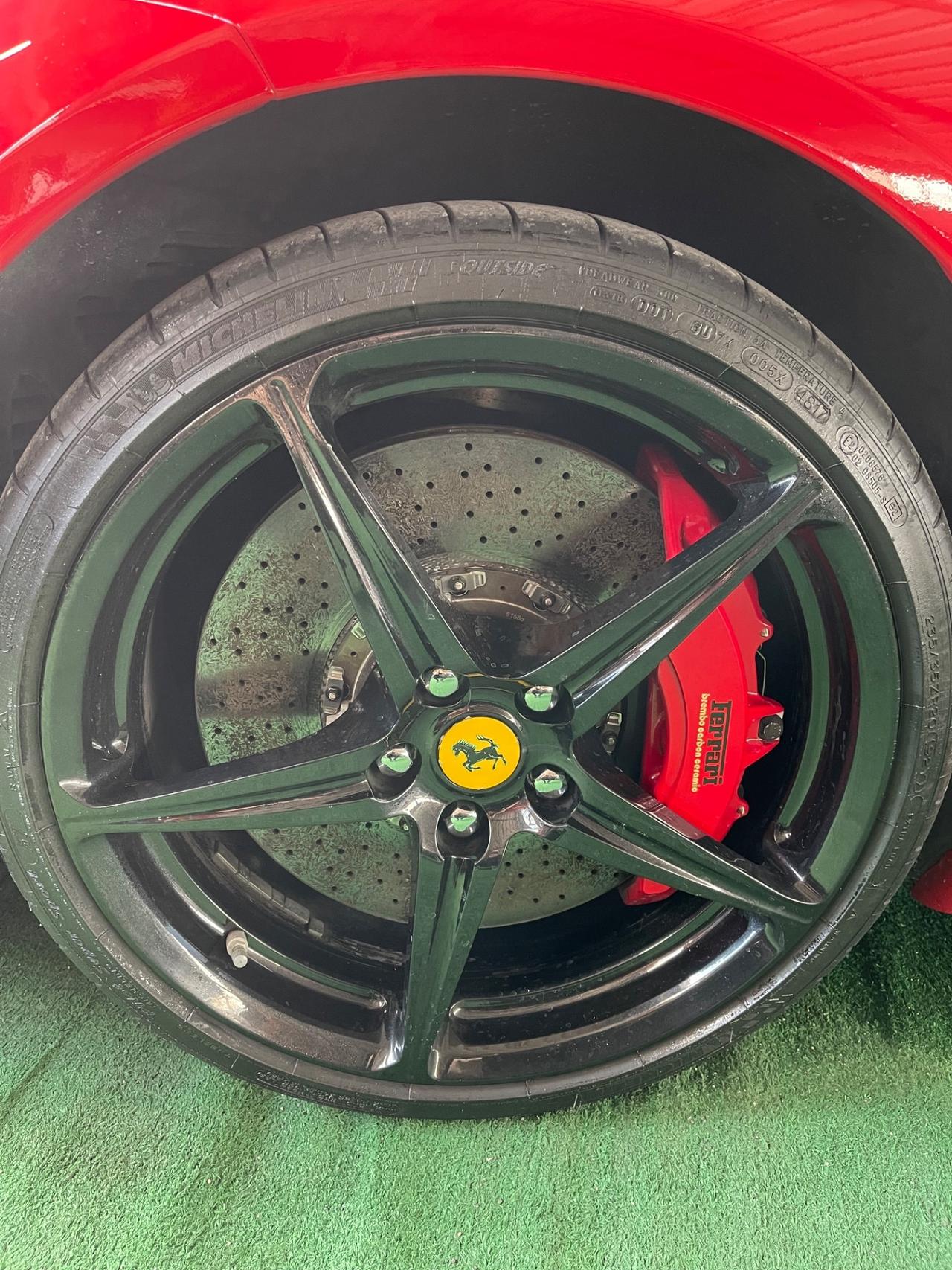 Ferrari 458 Italia DCT Tailor Made PERMUTE RATE