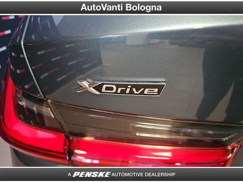 BMW Serie 3 320d Touring mhev 48V xdrive Luxury auto