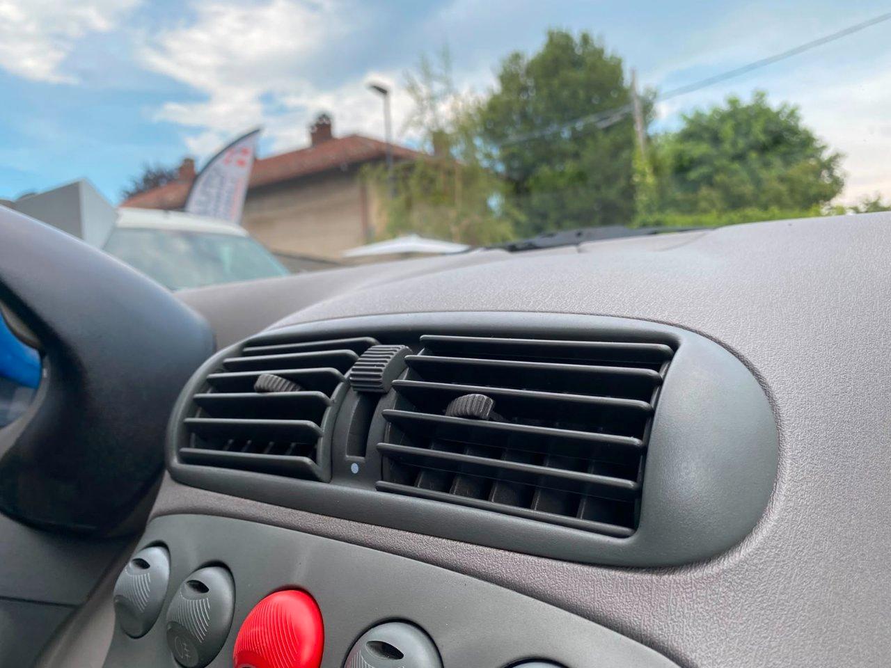 Fiat 600 1.1 Active (class)