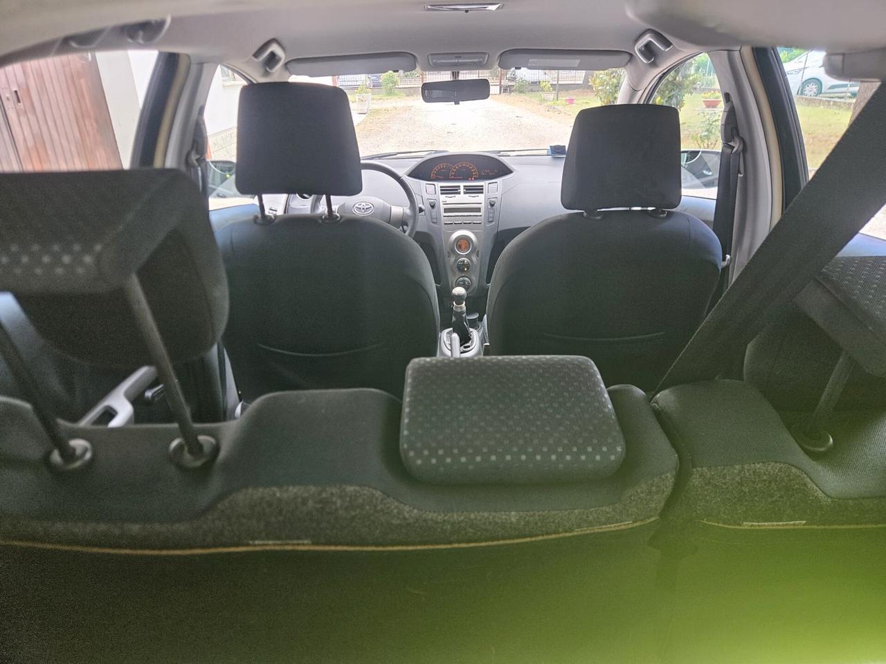 Toyota Yaris 1.0 5 porte SOLI 69.000 KM!