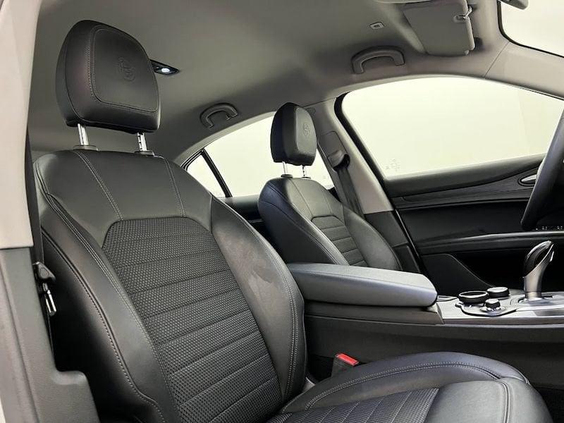 Alfa Romeo Stelvio Stelvio 2.2 Turbodiesel 180 CV AT8 RWD Super