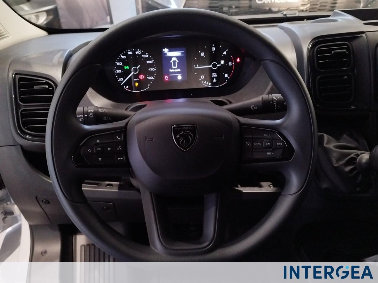 PEUGEOT Boxer 35 L3H2 2.2 diesel 140cv S&S